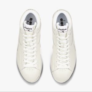 Brand new Game L High Waxed Diadora Shoe